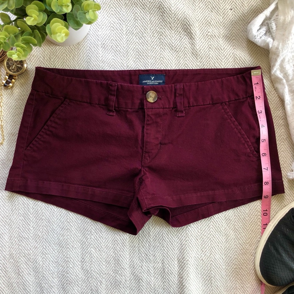 AE Maroon Stretch Shorts